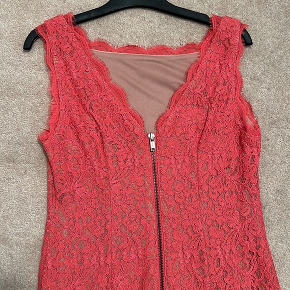 Adrianna Papell Rich Rose Pink Venetian Lace Mini Sheath Square Boat Neck Dress - Picture 2 of 3